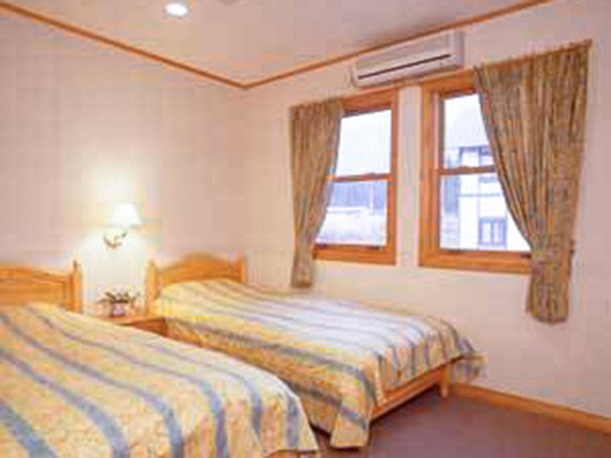 Pension Come Western Style Room With Bath And Toilet - Vacation Stay 14966 Minamiuonuma Exterior foto